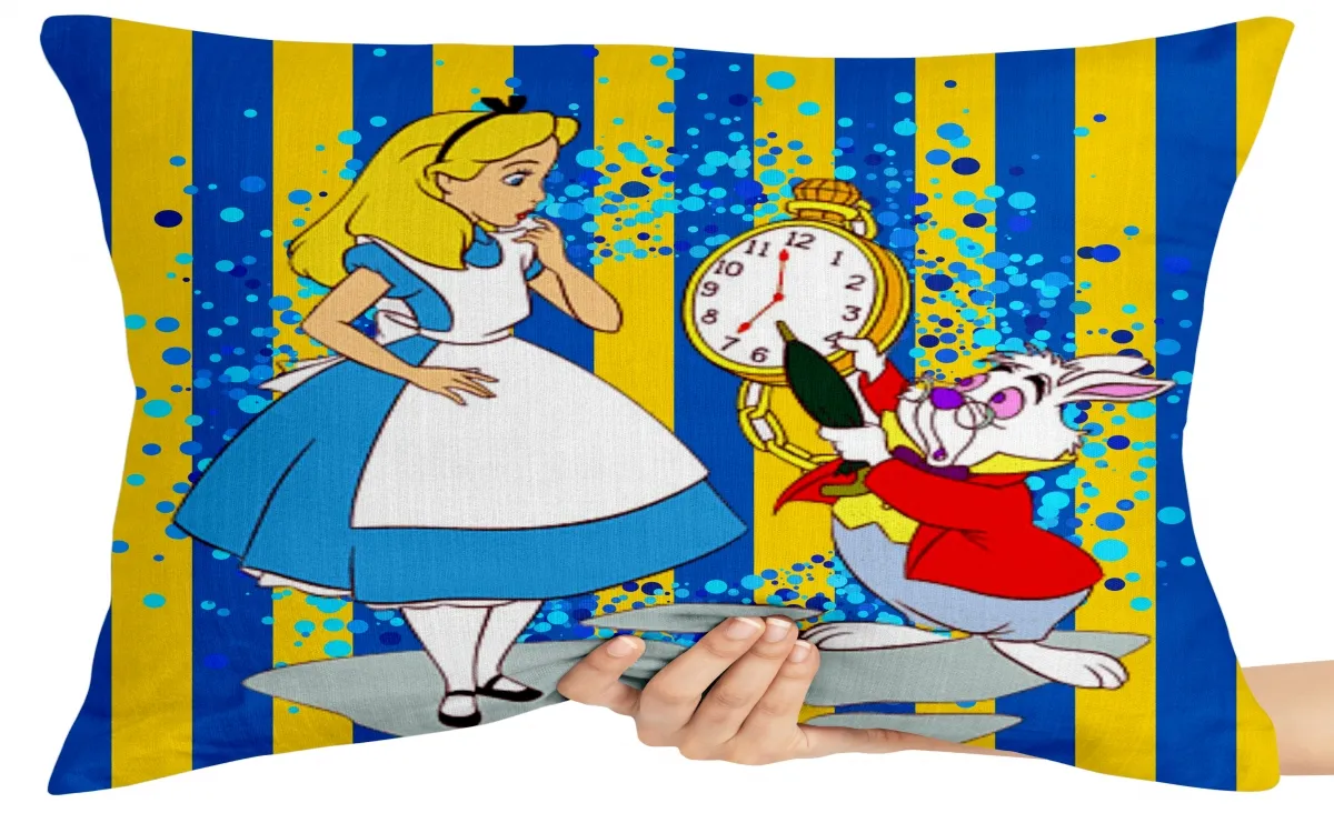 Almofada Gigante para sofá puff sala Alice e lebre maluca desenho