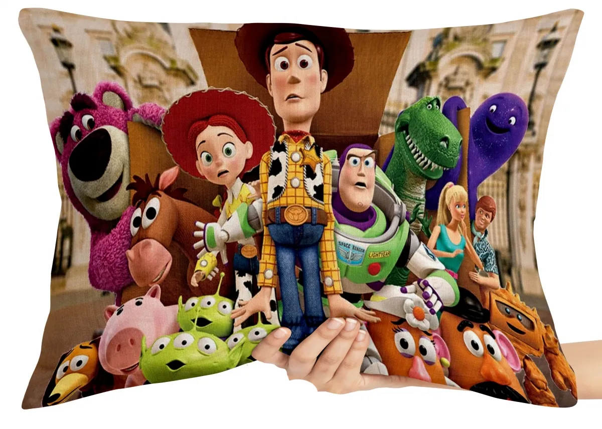 Almofada Gigante para sofá puff sala Toy Story assustados
