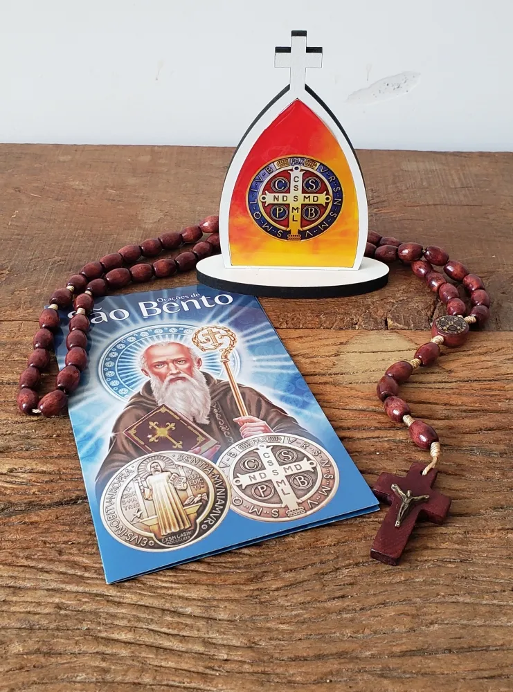  Lindo Kit Capela São  Bento  11 cm + Terço em Madeira  42 cm