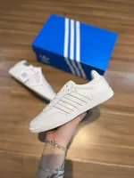   Tênis  Adidas Samba Sintético 