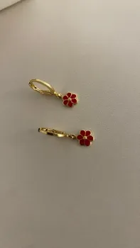 Brinco Click Infantil de Flor  - Banhado Ouro 18 k - Foto 2