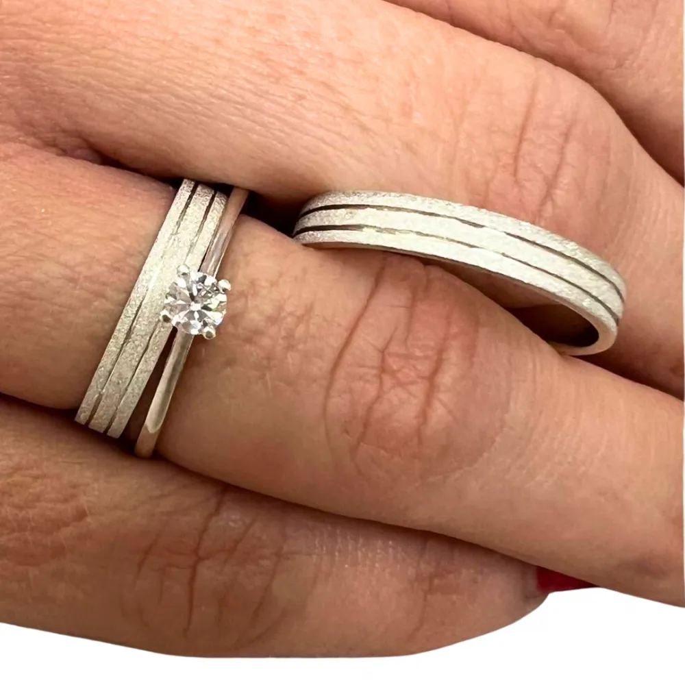 Combo Par de alianças plano  + Anel aparador - CAPE350 Imagem