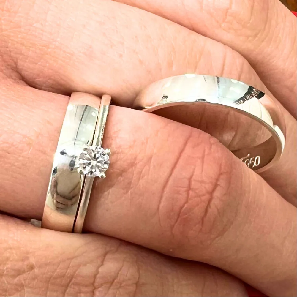 Combo Par de alianças plano  + Anel aparador - CAL400 Imagem