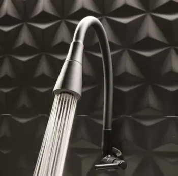 Torneira Gourmet Parede Cozinha Pia Dois Jatos Preta Abs - Foto 2