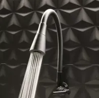 Torneira Gourmet Parede Cozinha Pia Dois Jatos Preta Abs - Foto 2