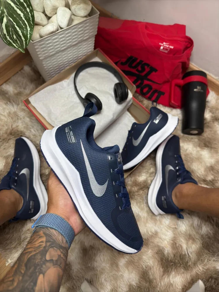 Tênis Nike zoom 