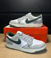 Tênis Nike  Dunk LV  - Foto 3
