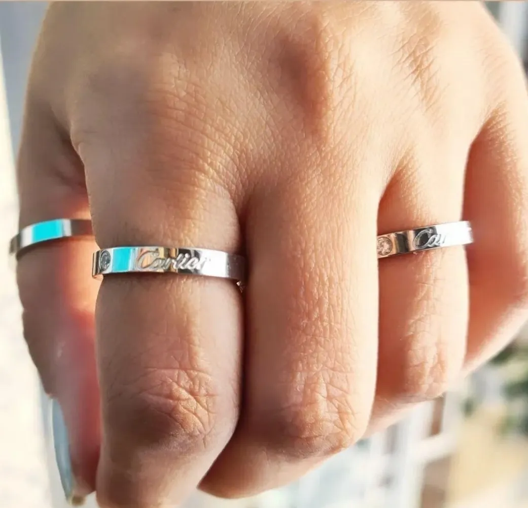 Aliancinhas finas Cartier 