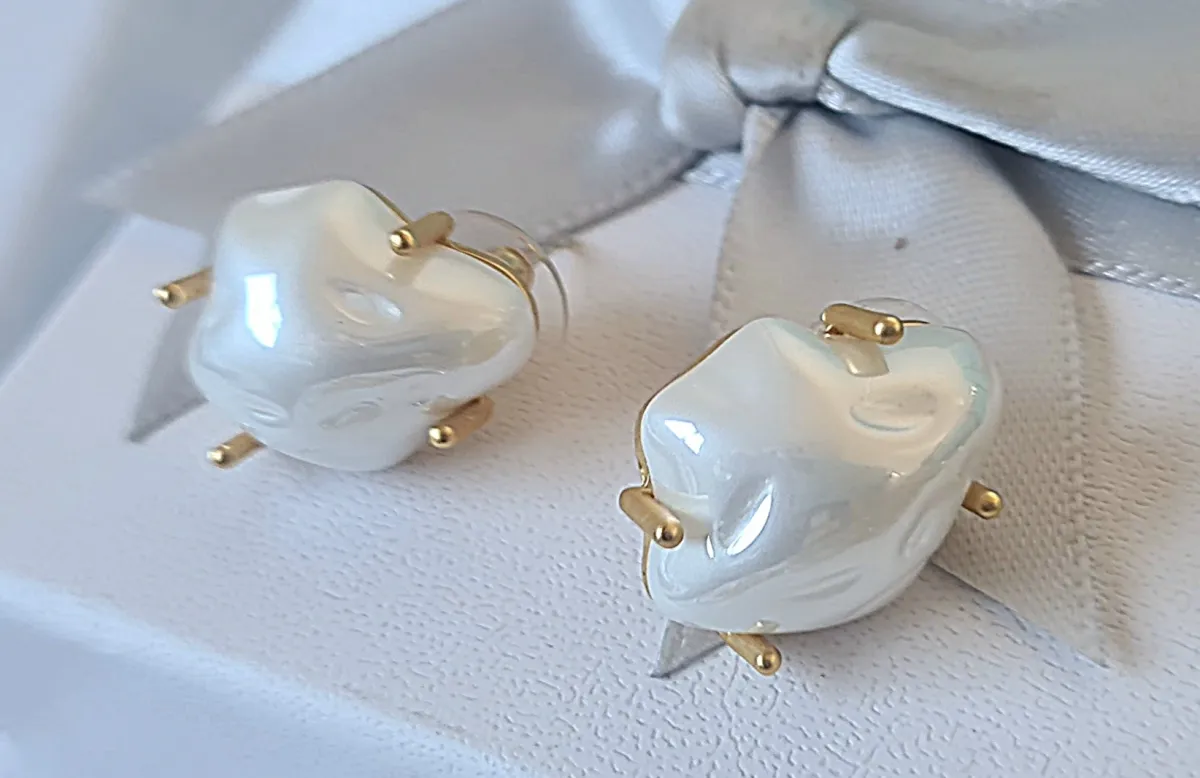 Brinco Celine pérola orgânico 