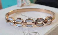 Bracelete Michael Kors rosê e madrepérola.  - Foto 3