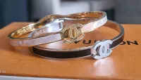 Bracelete Chanel preto/madrepérola, - Foto 2