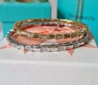 Pulseira Bulgari Cobra  fechada 