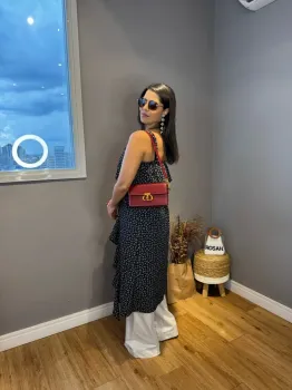 BATA BOHO CHIC LONGA - PRETA COM FLORZINHA BRANCA - Foto 2