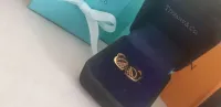 Brinco coração cadeado Tiffany&Co  - Foto 2
