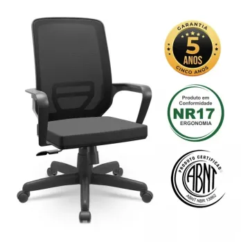 Poltrona Presidente Adrix Cor Preta Mecanismo Relax com Base Giratória e Braços