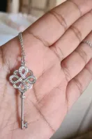 Colar Chave infinito Tiffany&Co  - Foto 3