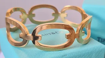 Bracelete Õmega