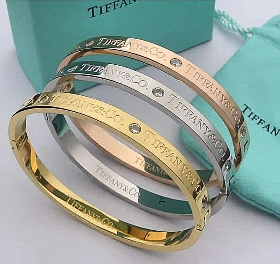 Pulseira Tiffany&Co Ponto de Luz.  Imagem
