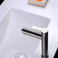 Torneira Para Banheiro, Lavabo Ou Pia Luxo Alumínio Escovado Prata - Foto 2