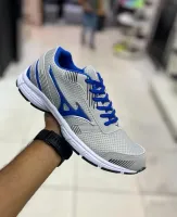  Tênis  Mizuno je t2  