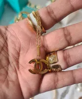 Colar Chanel Logo liso.  - Foto 6