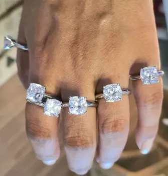 Anel de Brilhante Moissant Tiffany&Co  - Foto 2