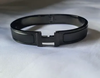 Bracelete Clic Hermès preta  - Foto 2