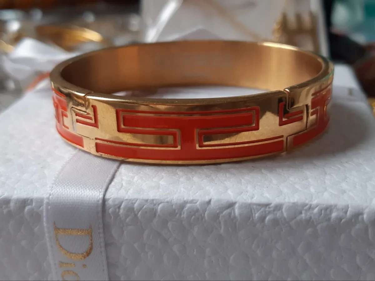 Bracelete Hermès vintage. 16 CM.  Imagem
