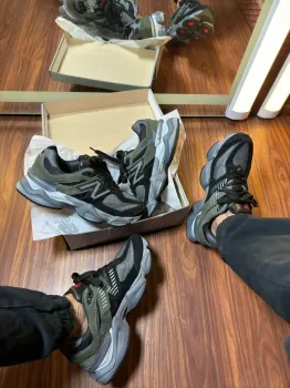   Tênis  New balance 9060   - Foto 2