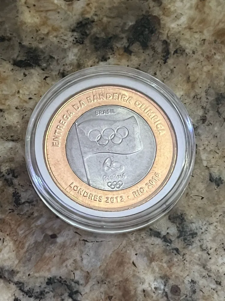 MOEDA ENTREGA DA BANDEIRA OLÍMPICA 2012 - FLOR DE CUNHO