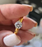 Anel brilhante dourado grosso  - Foto 4