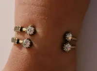 Bracelete aberto ajustável Dior  - Foto 2