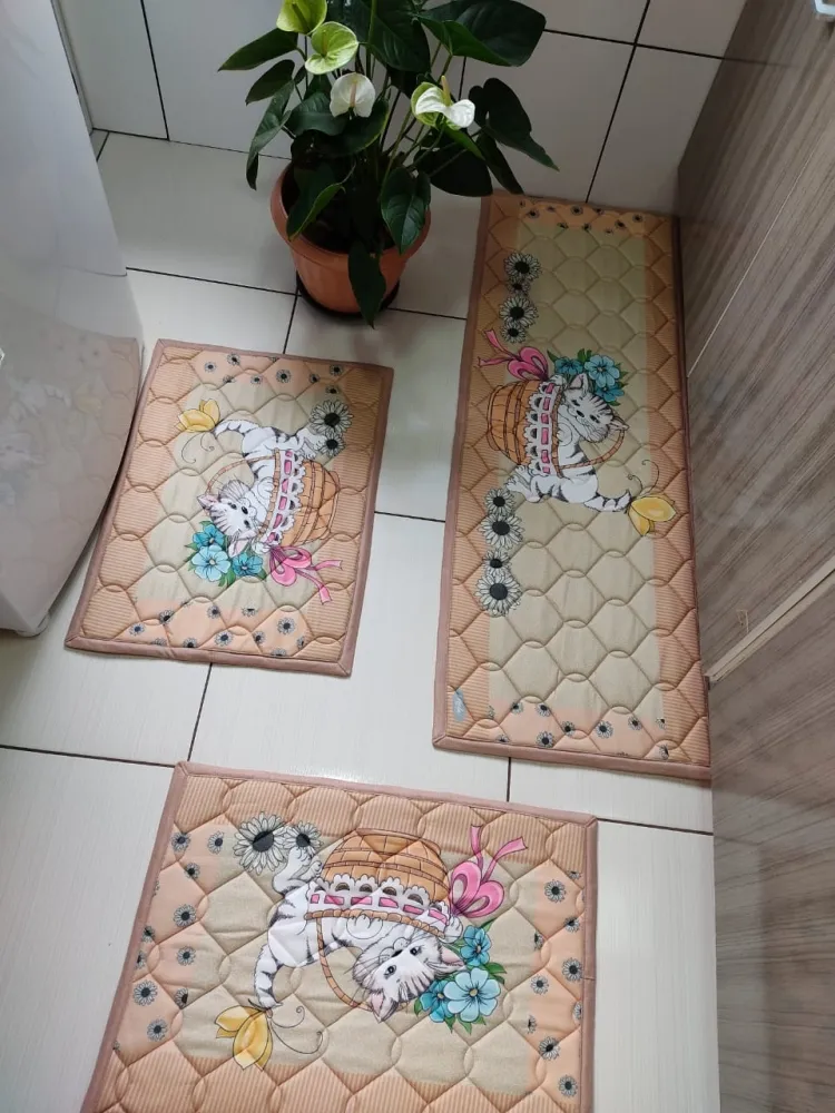 Jogo de Tapete Cozinha - Gatinho no Cesto Imagem