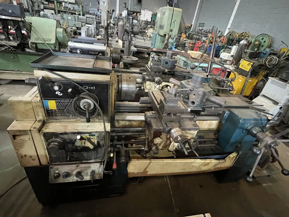 TORNO MECÂNICO CONJUGADO COM TORRE -IMOR R400II