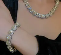 Colar Maxi Cristais quadrados.  - Foto 2