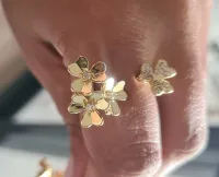 Anel Van Cleef & Arpels Flor brilhante.  - Foto 7