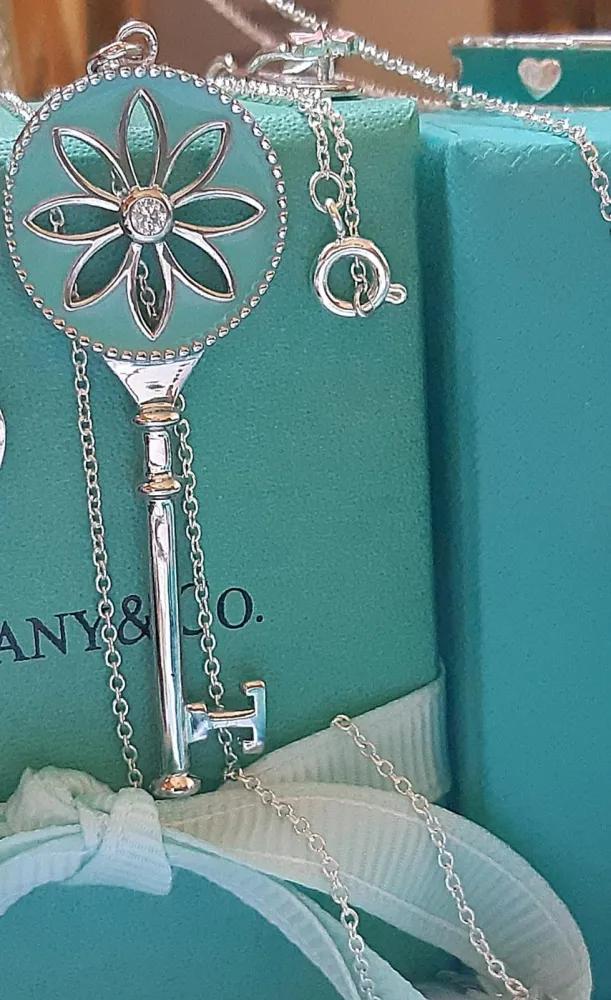 Colar Chave azul Tiffany&Co 