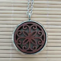 Colar Difusor Pessoal Relicário Para AROMATERAPIA INOX MADEIRA MANDALA  R126 - Foto 3