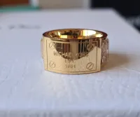 Anel Michael Kors plaquinhas  - Foto 5