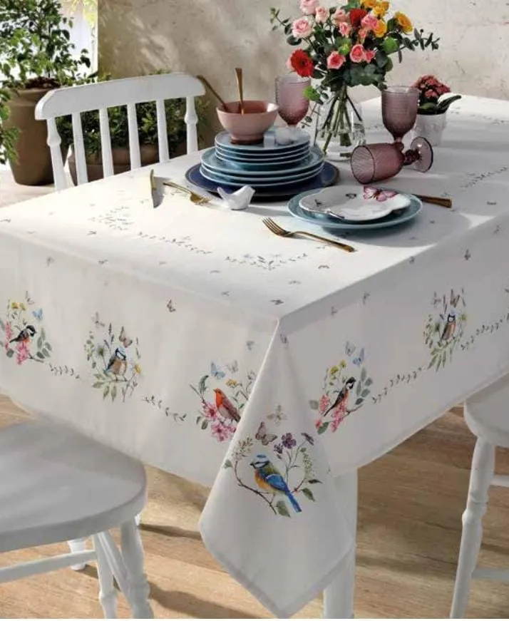 Toalha de Mesa 8 Cadeiras 1,80 m Redonda Passarinho