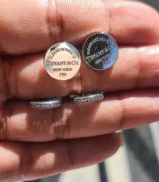 Brinco Tiffany&Co redondo 