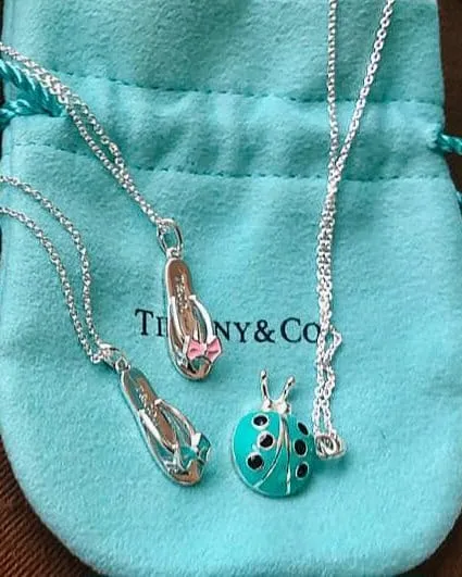 Colar Joaninha azul T Imagem