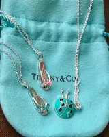 Colar Joaninha azul T