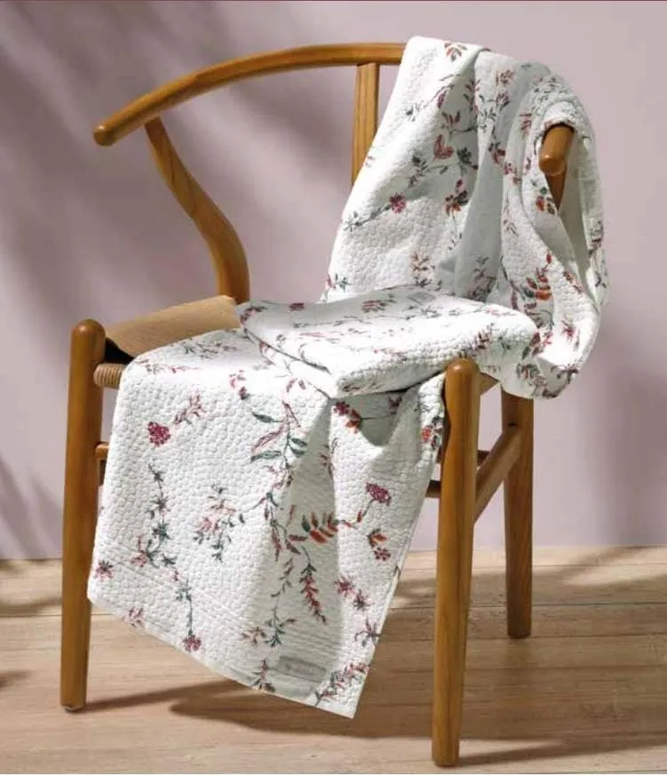 Toalha de Rosto Premium Floral I