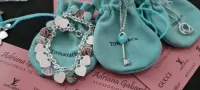 Colar chave coração Tiffany&Co  - Foto 3