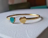 Bracelete aberto 2 corações azul T - Foto 2