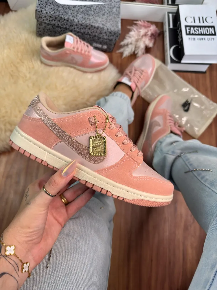    Tênis  Nike SP Dunk luxo  