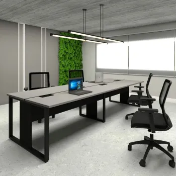 Estação de Trabalho Mesa Plataforma 1500 Para 4 Lugares Pé Quadro com Caixas de Tomadas Versa