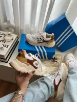  Tênis Adidas    - Foto 3