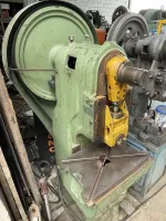 Prensa Excêntrica - 15 Toneladas - Foto 6